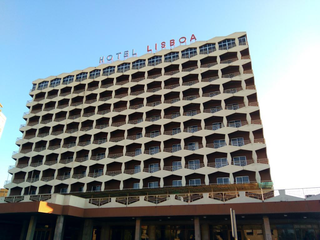 Hotel Lisboa Badajós Exterior foto